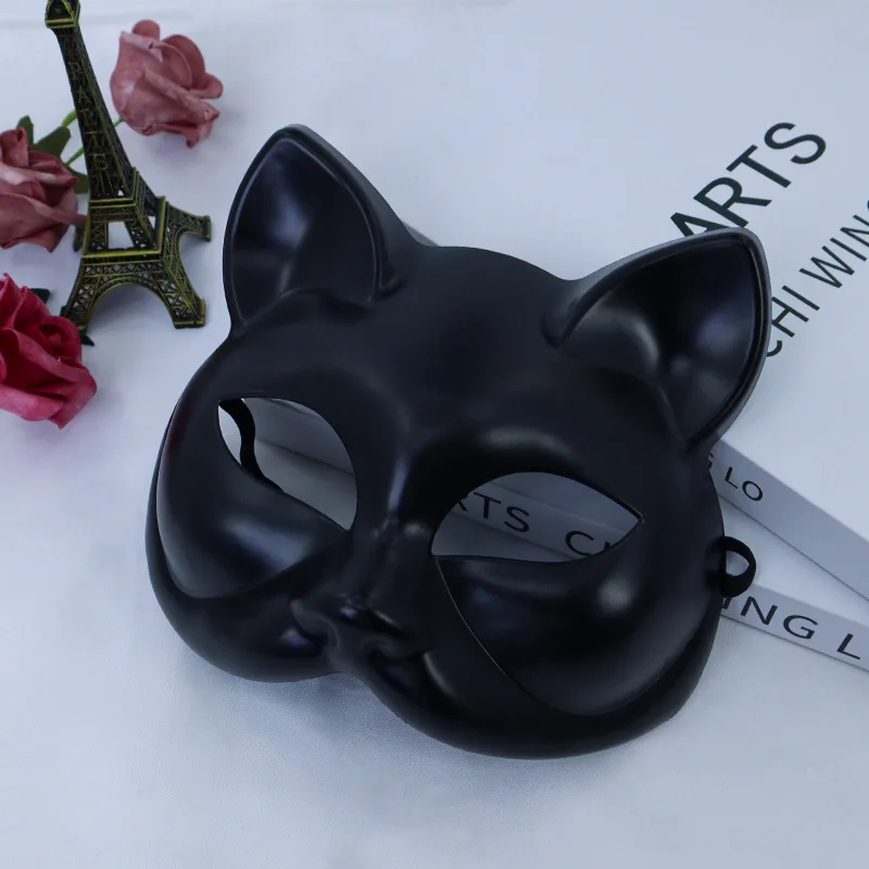 Masque vénitien intégral noir en forme de tête de chat avec finition lisse